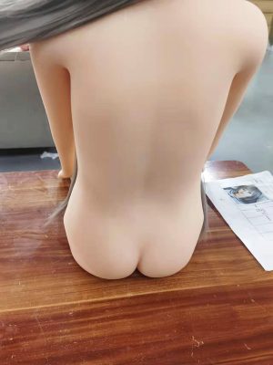 Ella 128cm slim-body mini sex doll with realistic proportions